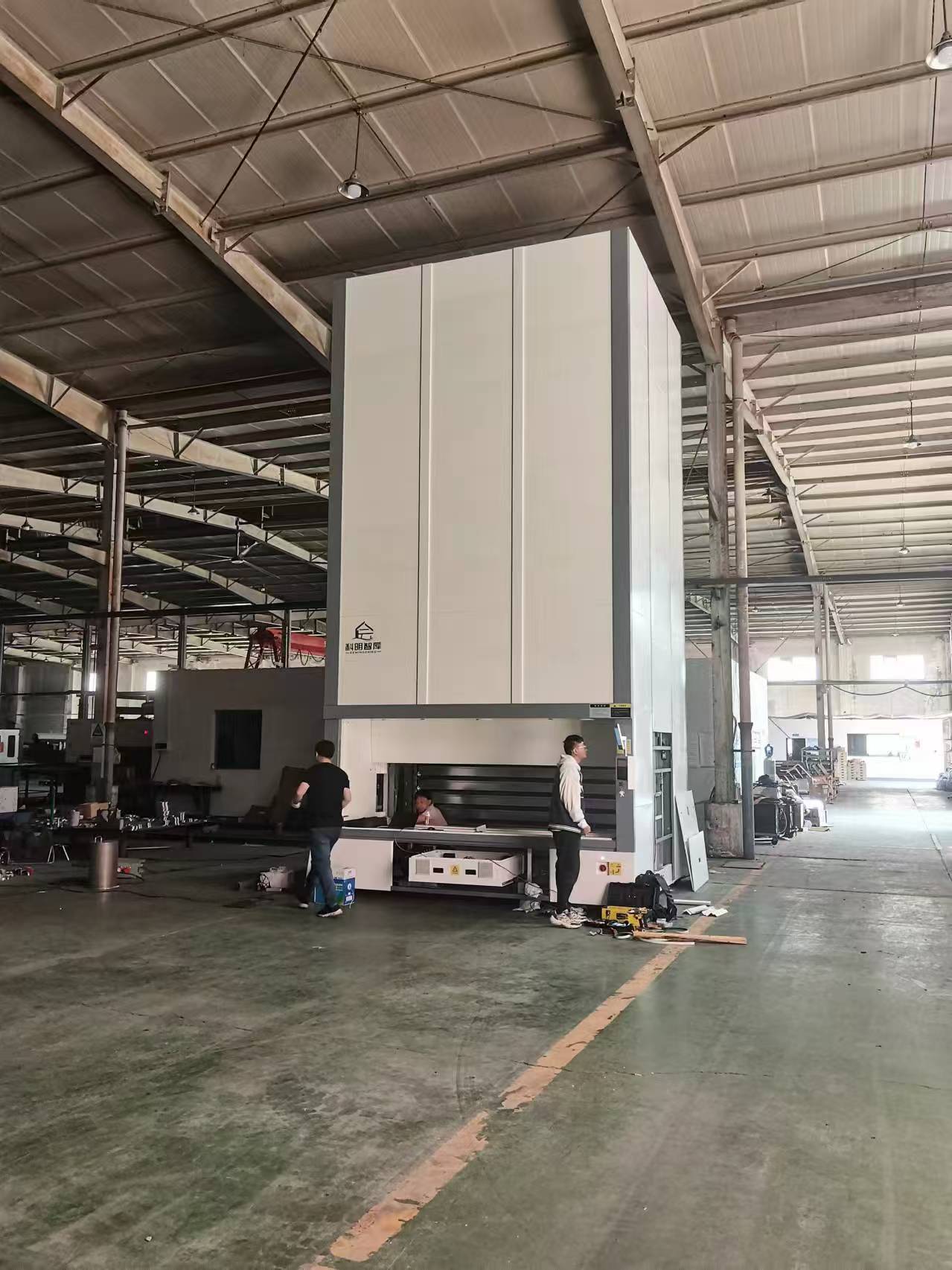 垂直升降料箱货柜，车间小件仓储 5 项核心选型甄别要点